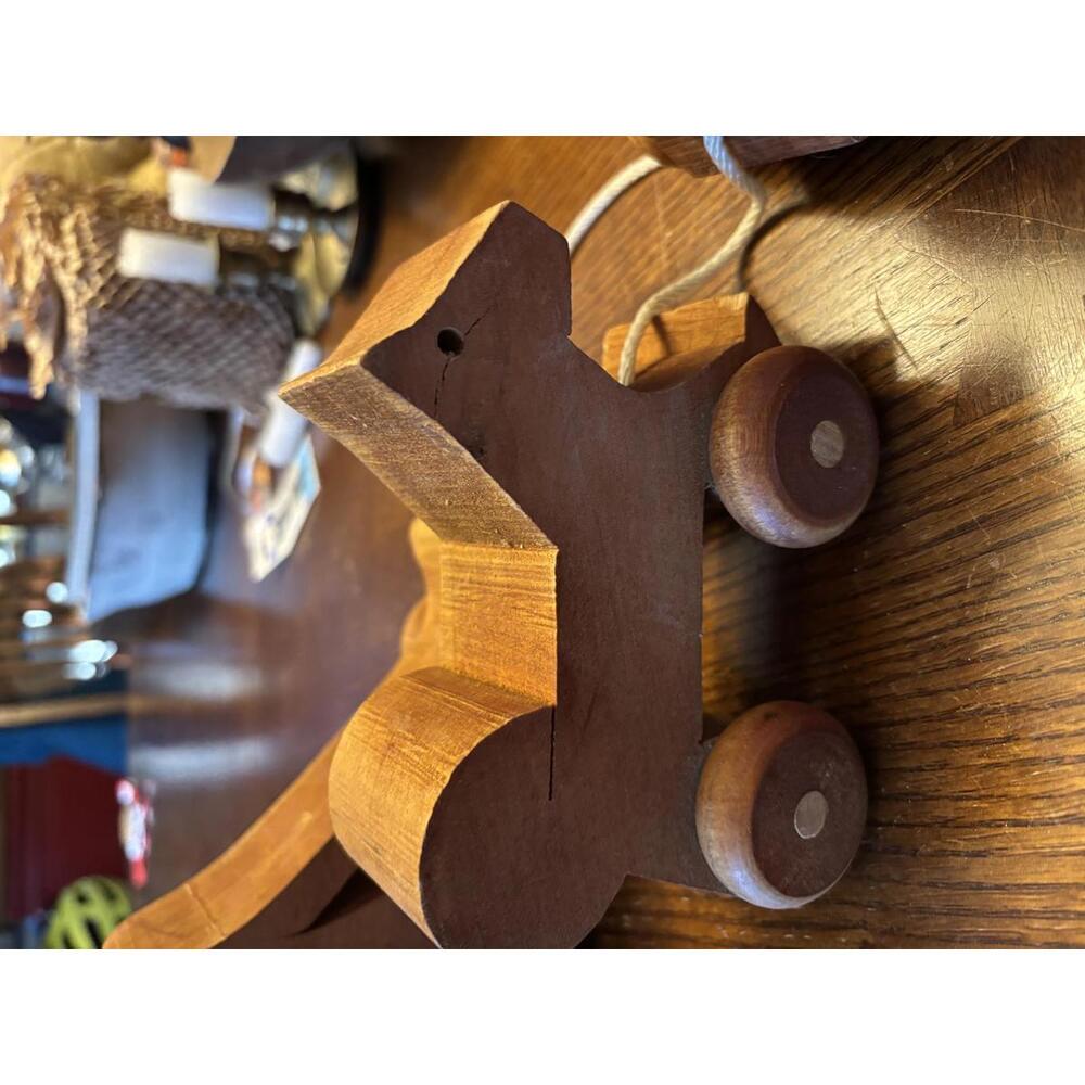 Vintage Wood Dog Sledding Pull Toy Alaska Toy Mill Natural Wood Heirloom Toy - Picture 3 of 4